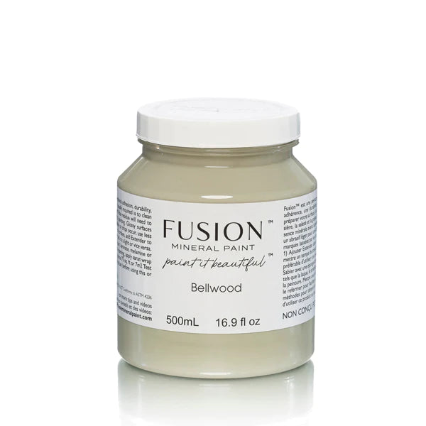 Fusion Mineral Paint - Bellwood - The 3 Painted Pugs