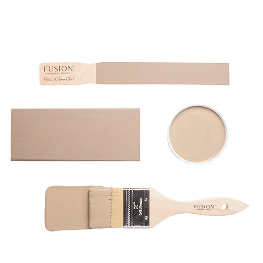 Fusion Mineral Paint - Algonquin - The 3 Painted Pugs