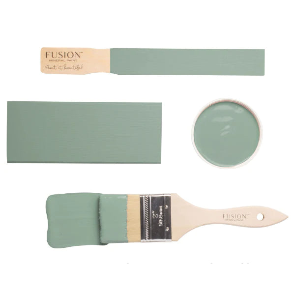 Fusion Mineral Paint - French Eggshell - The 3 Painted Pugs