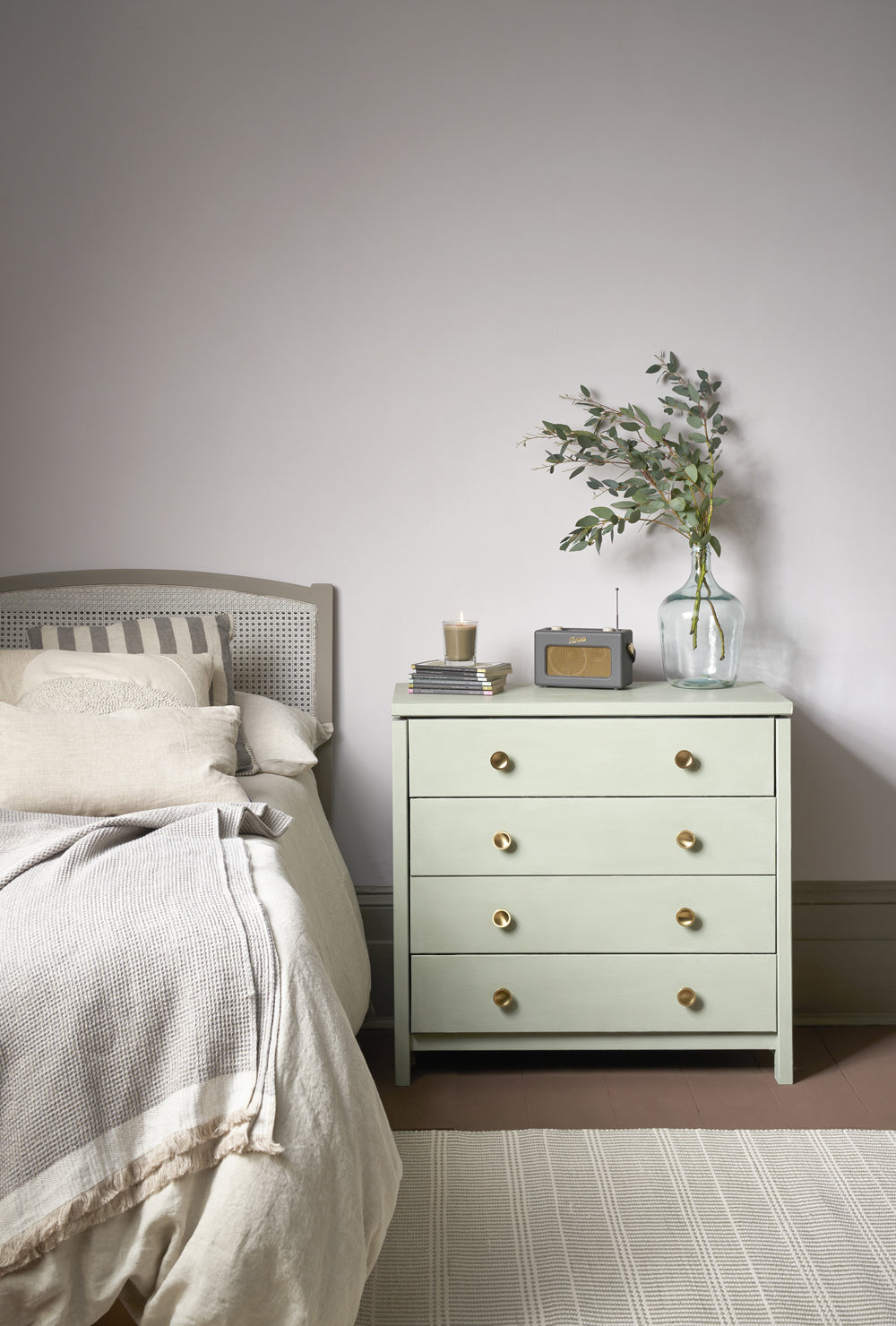Annie Sloan Chalk Paint® - Coolabah Green - The 3 Painted Pugs