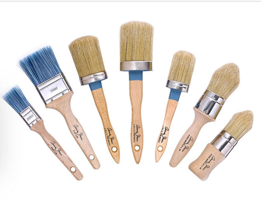 All about Annie Sloan Brushes - The 3 Painted Pugs