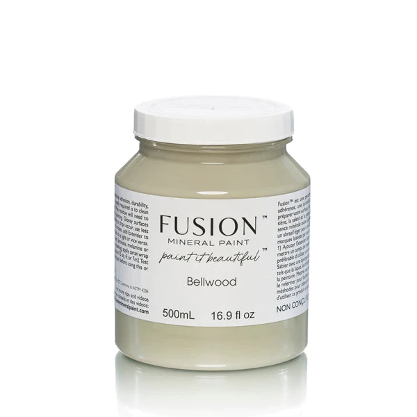 Fusion Mineral Paint - Bellwood - The 3 Painted Pugs