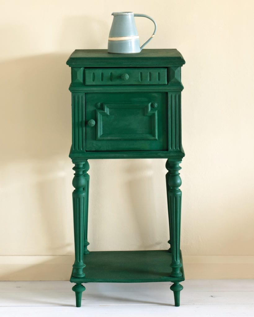 Annie Sloan Chalk Paint® - Amsterdam Green - The 3 Painted Pugs
