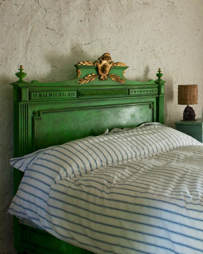 Annie Sloan Chalk Paint® - Antibes Green - The 3 Painted Pugs