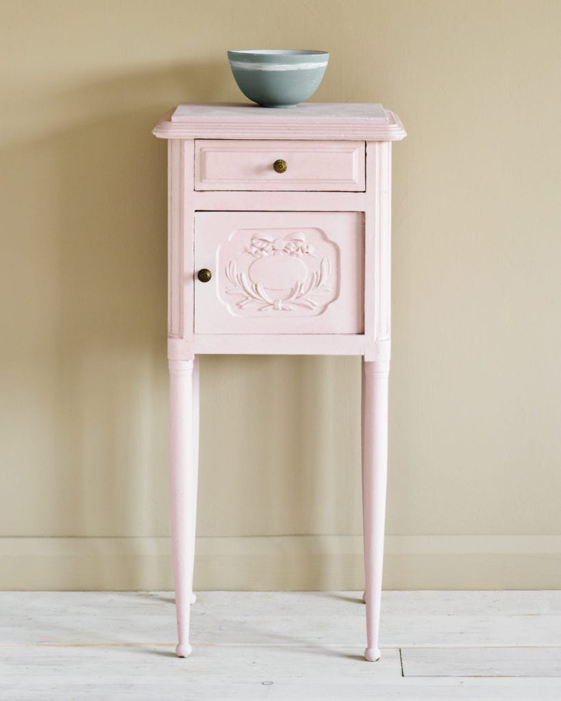 Annie Sloan Chalk Paint® - Antionette - The 3 Painted Pugs