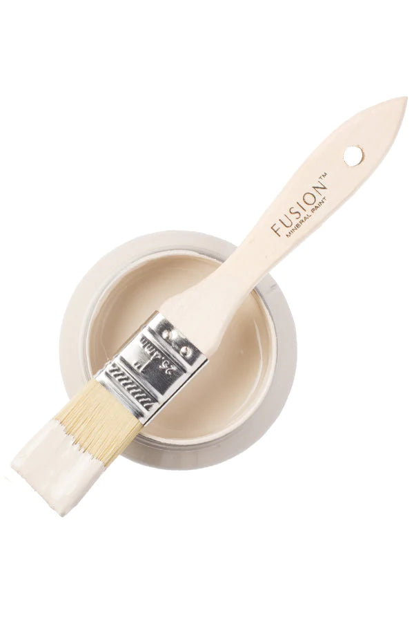 Fusion Mineral Paint - Cathedral Taupe - The 3 Painted Pugs