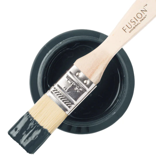 Fusion Mineral Paint - Cambridge - The 3 Painted Pugs