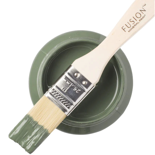 Fusion Mineral Paint - Carriage House - The 3 Painted Pugs