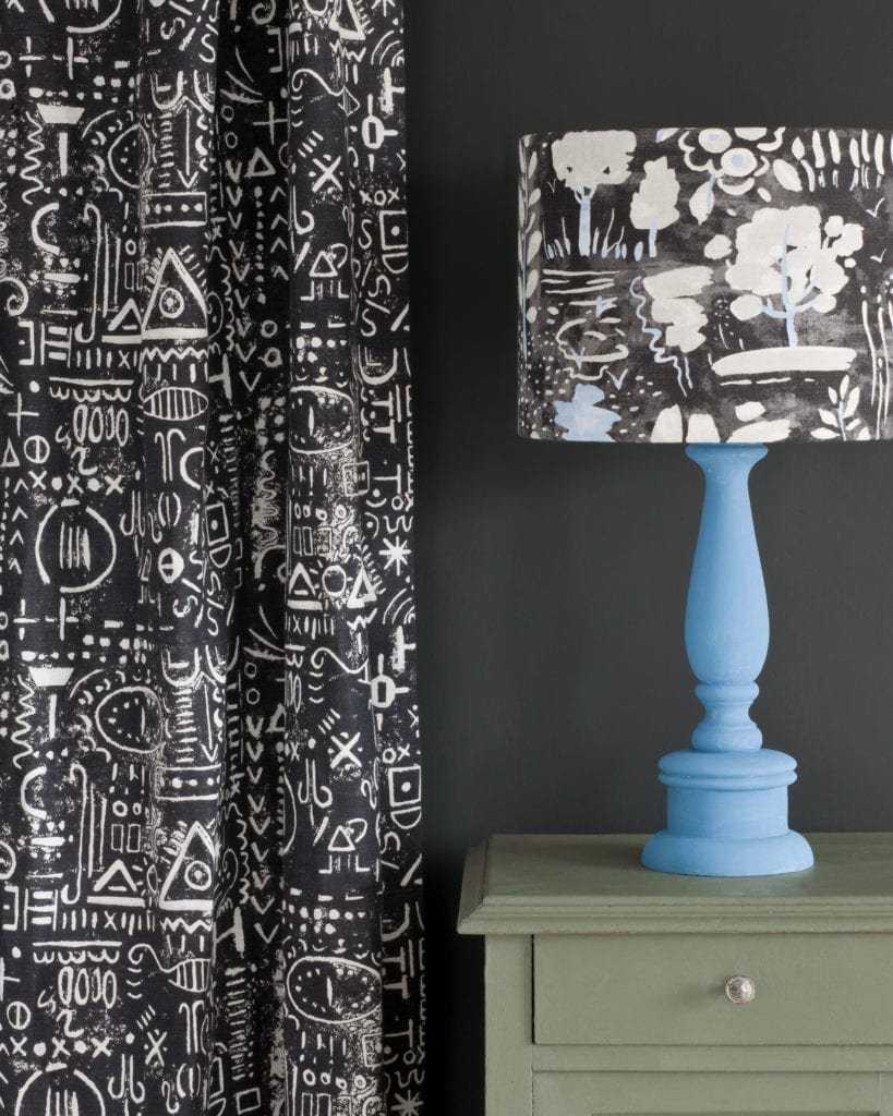 Annie Sloan Chalk Paint® - Chateau Grey - The 3 Painted Pugs