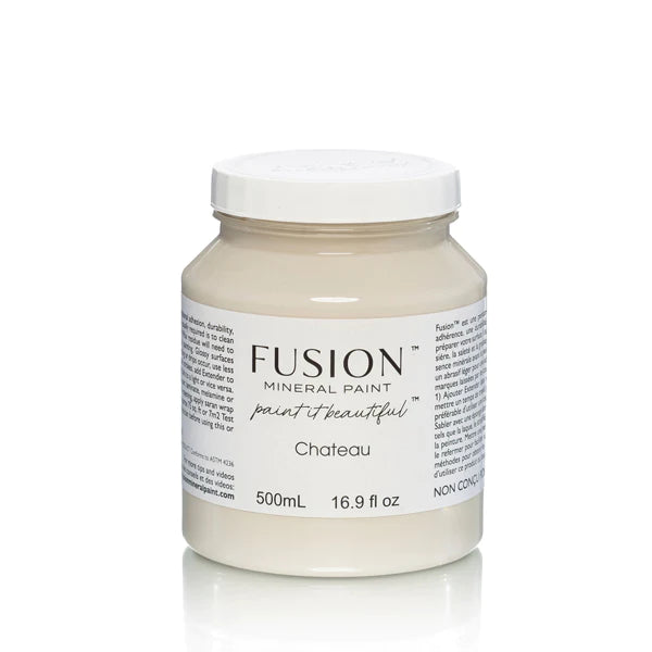 Fusion Mineral Paint - Chateau - The 3 Painted Pugs