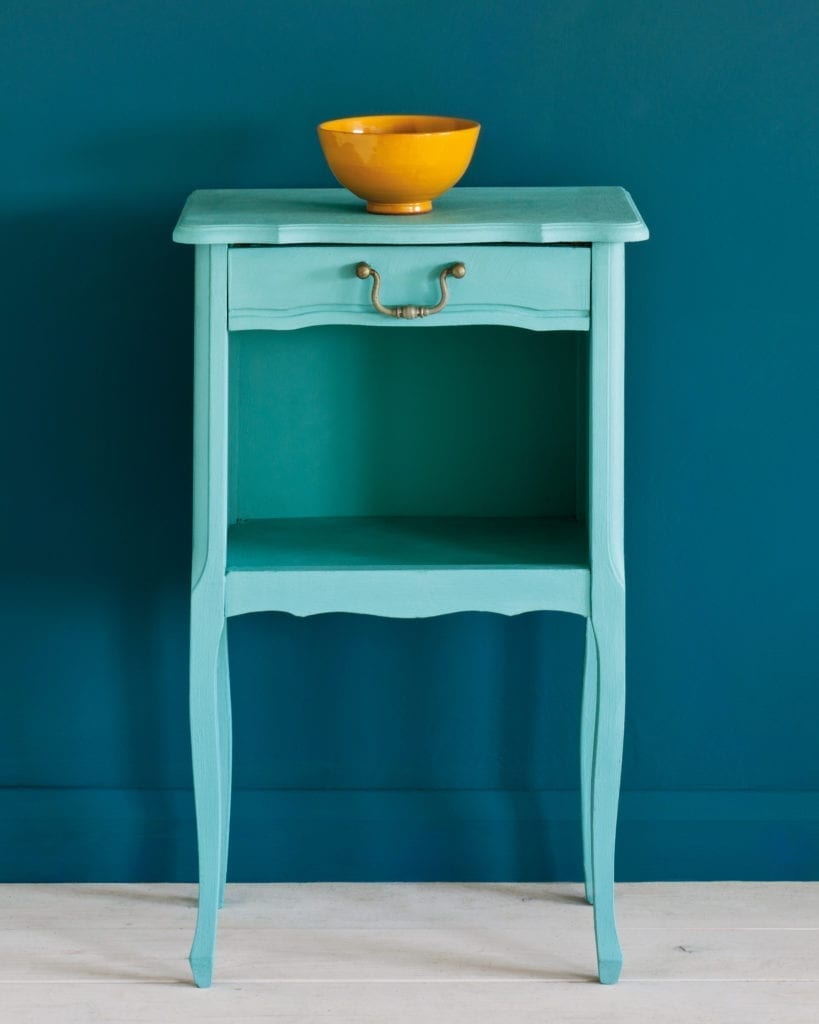 Annie Sloan Chalk Paint® - Provence - The 3 Painted Pugs