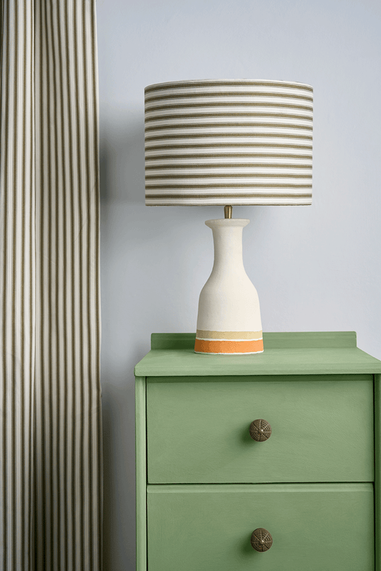 Annie Sloan Chalk Paint® - Capability Green - The 3 Painted Pugs