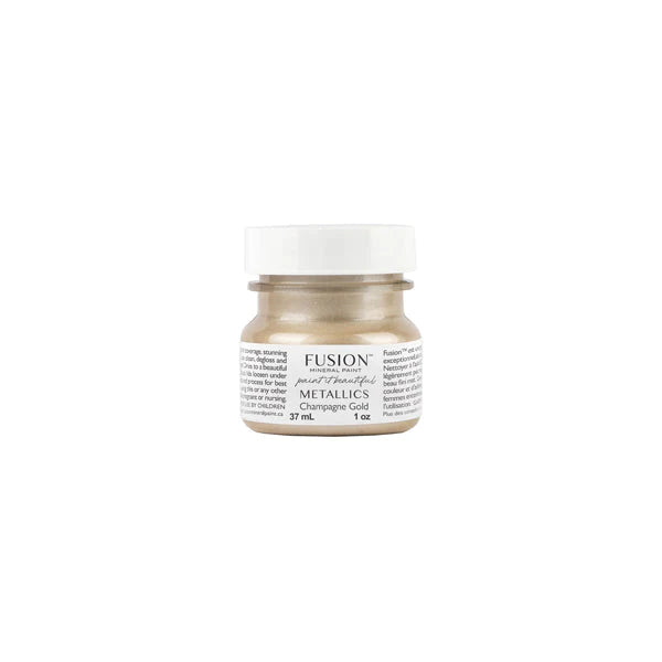 Fusion Metallic Paint - Champagne Gold - The 3 Painted Pugs