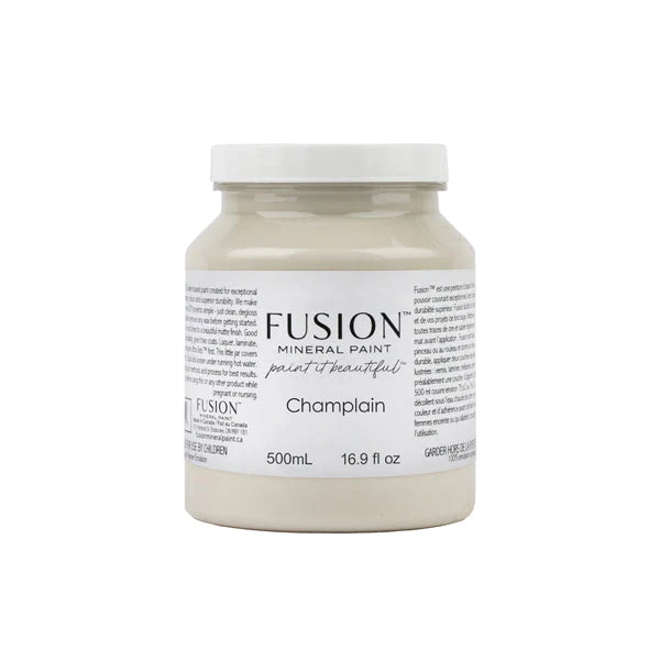 Fusion Mineral Paint - Champlain - The 3 Painted Pugs