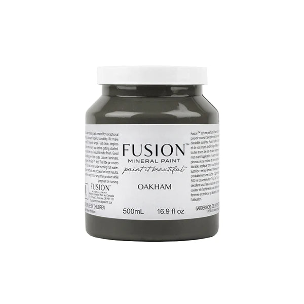 Fusion Mineral Paint - Oakham - The 3 Painted Pugs